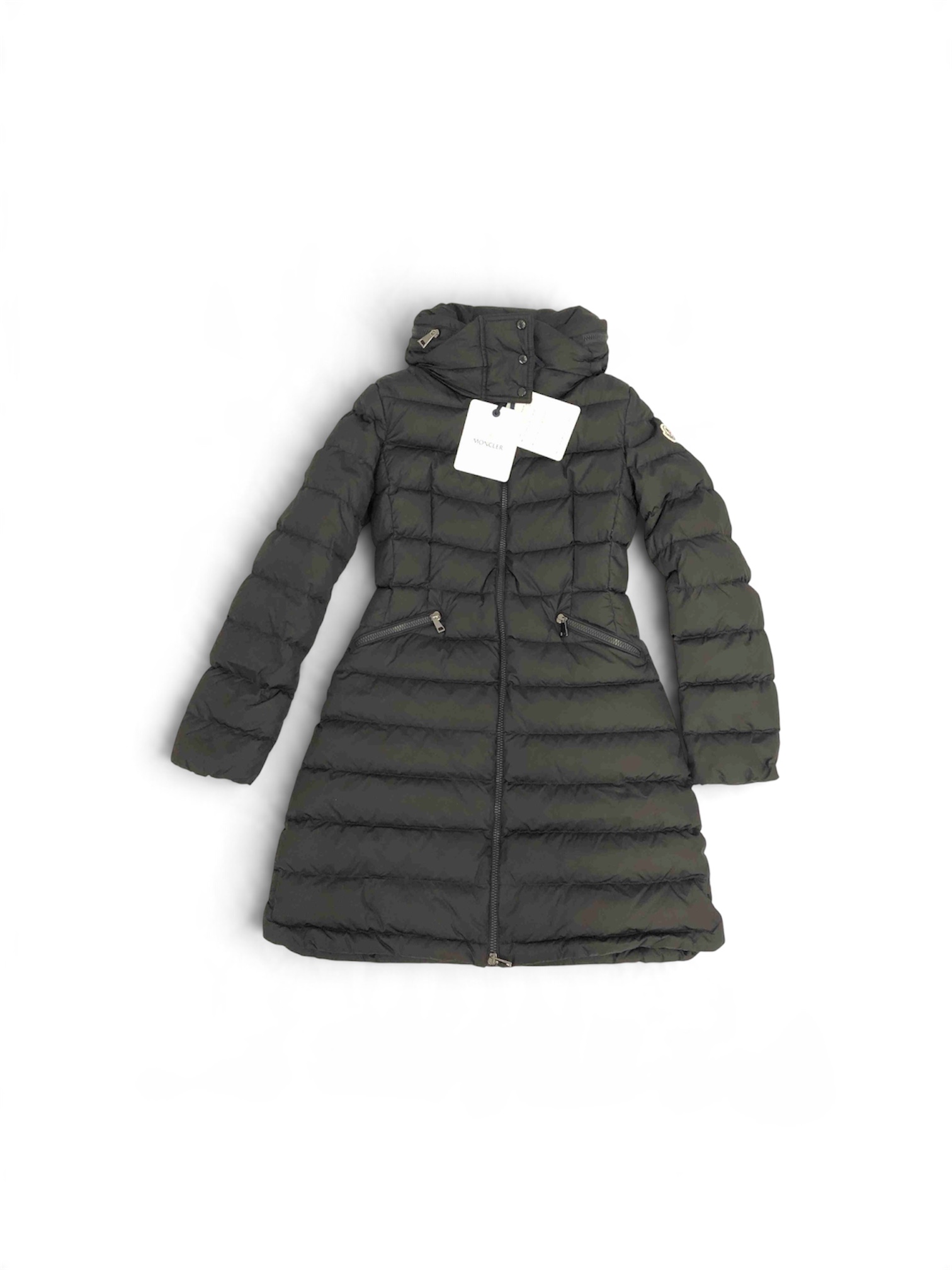 MONCLERのアパレル