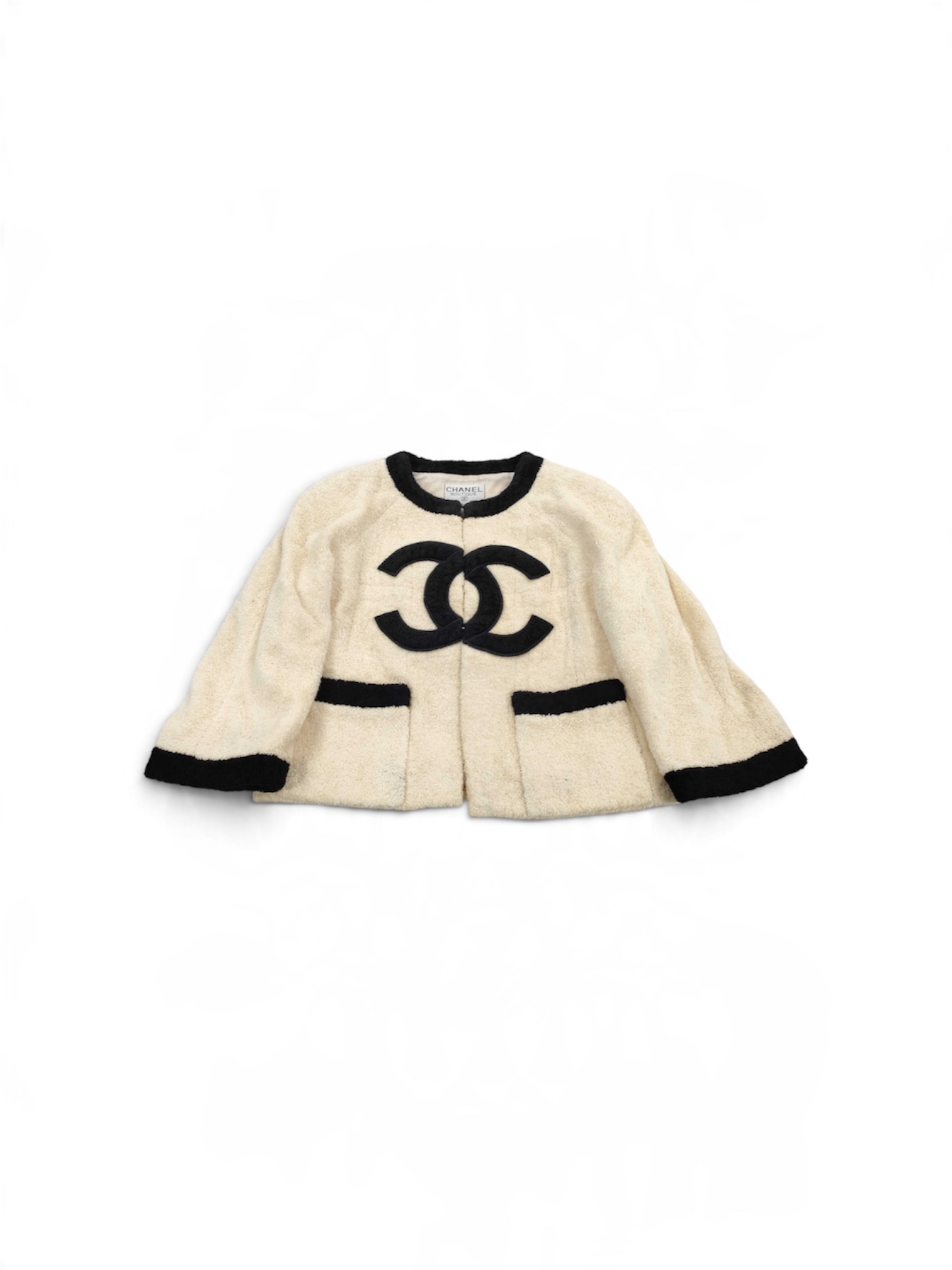 CHANELのアパレル